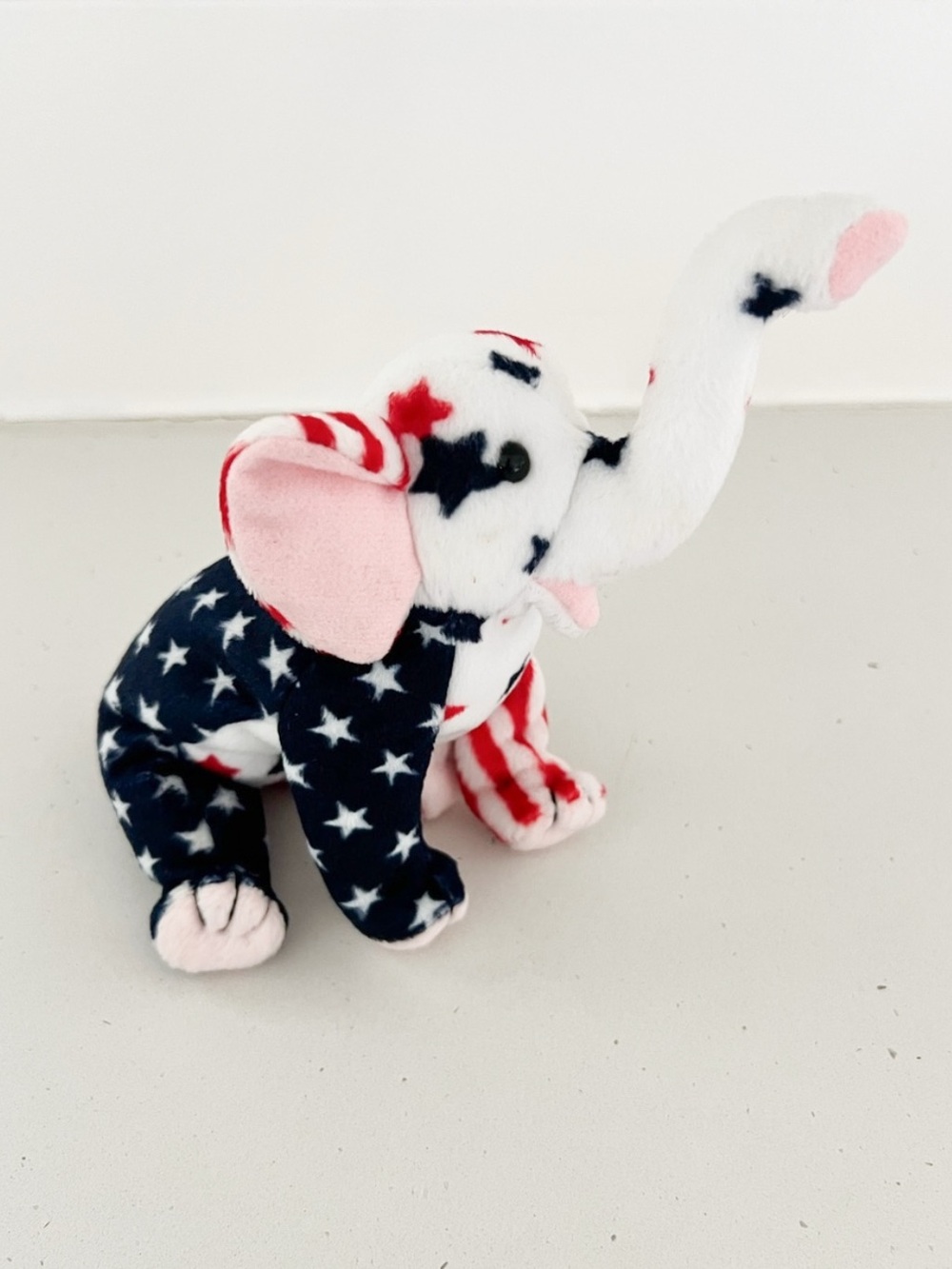 Ty Beanie Babies Righty 2000 Patriotic Elephant USA Plush Stuffed Animal